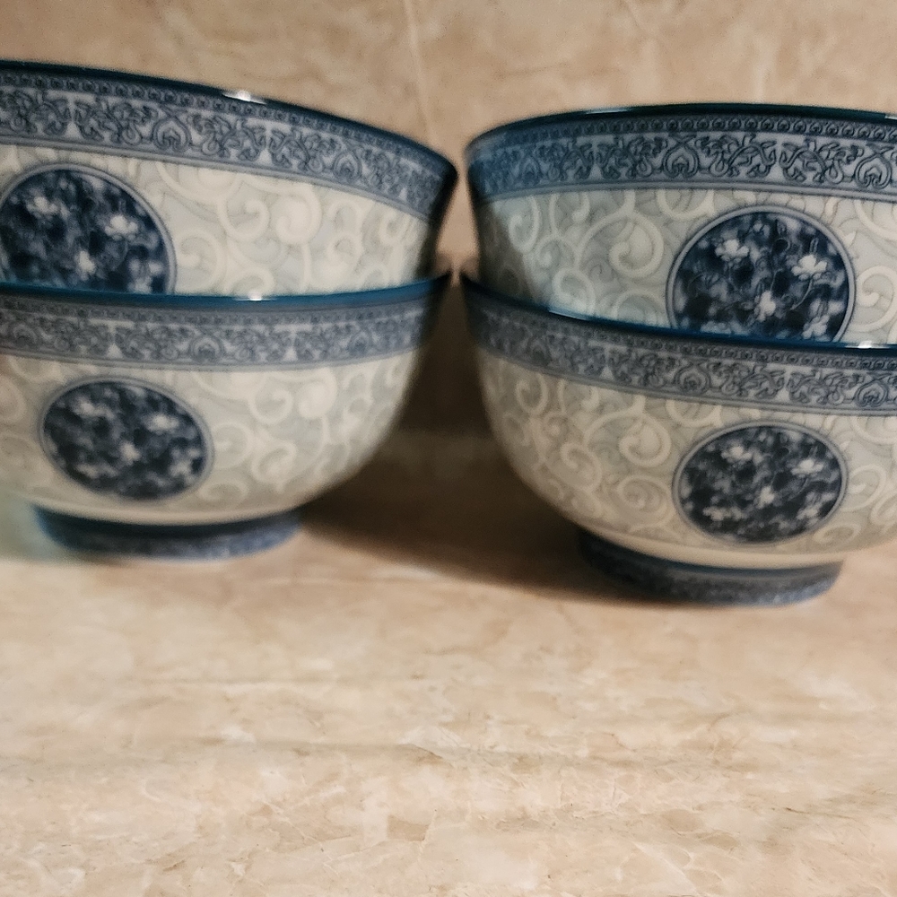 Rice bowls and spoons set of 4 - Picture 2 of 3